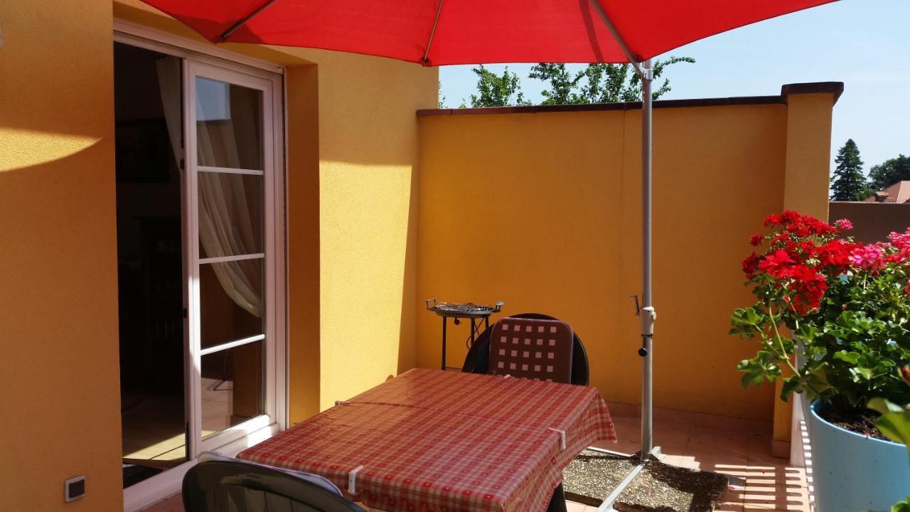 Gites De Charme Chez Christine Оттрот Номер фото